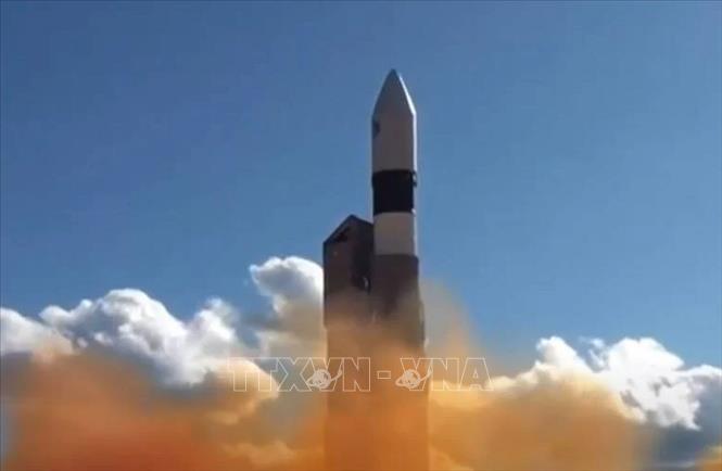 Ảnh do Bộ Quốc phòng Nga cung cấp về tên lửa đẩy Rokot-M. TTXVN phát