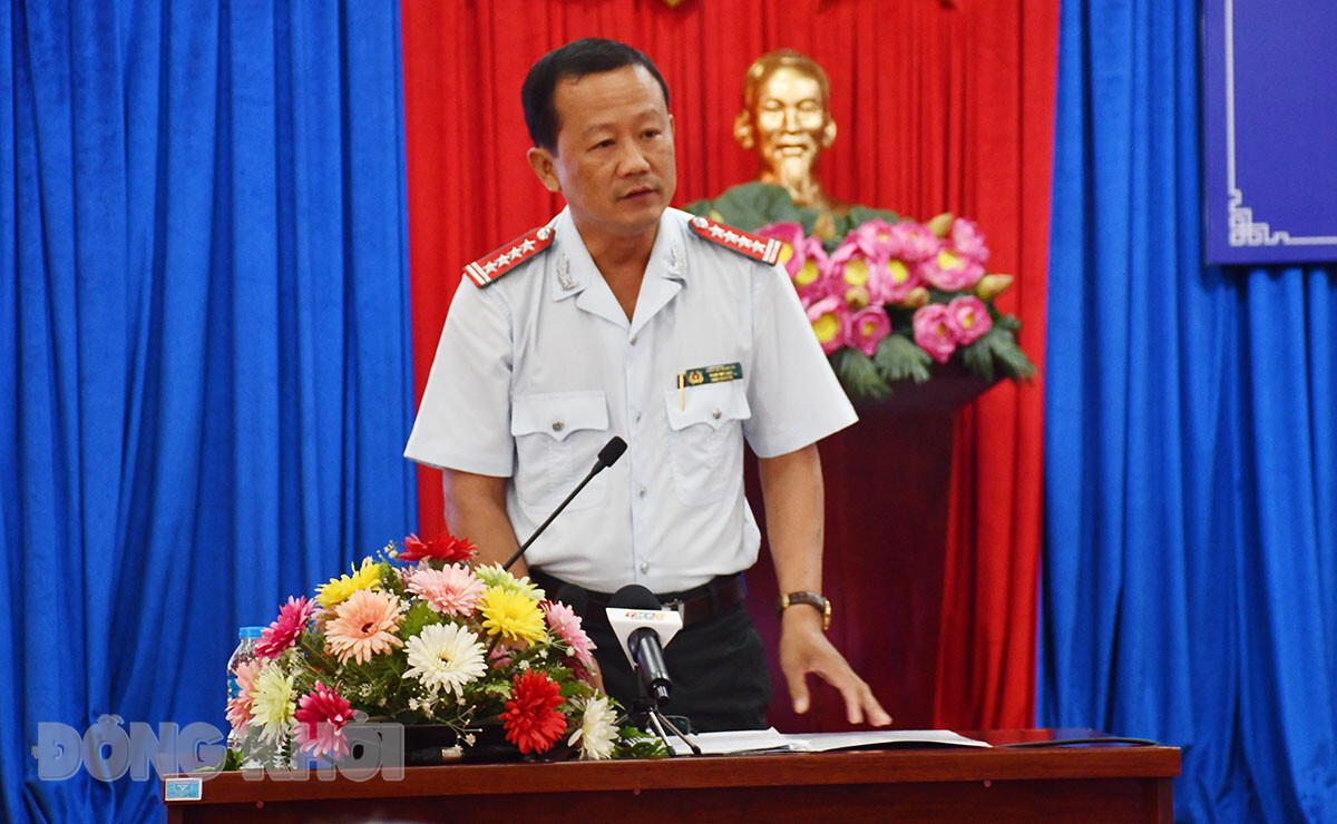 Đại biểu HĐND tỉnh chất vấn lãnh đạo các sở, ngành tỉnh