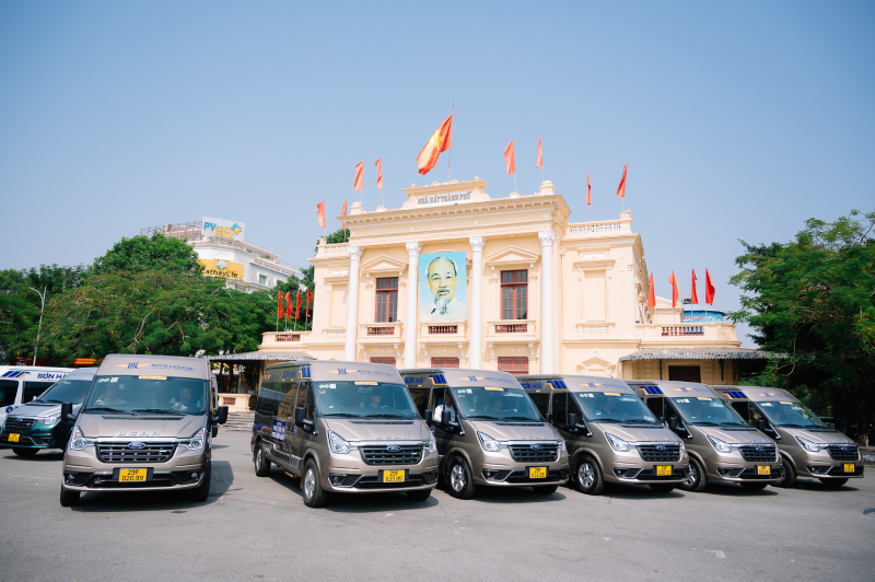 Hệ thống xe Sơn Hải Limousine sang trọng, tiện nghi