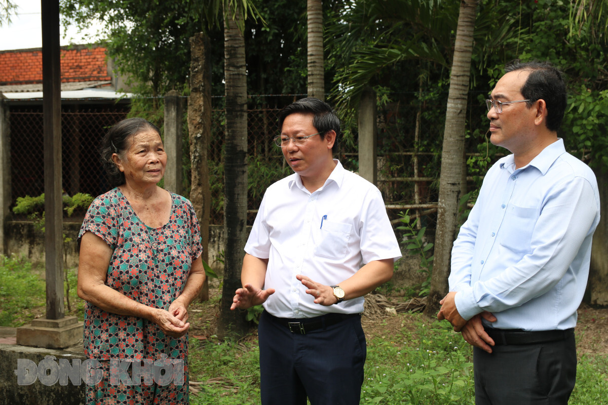 Phó bí thư Thường trực Tỉnh ủy Trần Thanh Lâm khảo sát Di tích quốc gia Địa điểm nhà ông Nguyễn Văn Cung và Ngã ba Cây Da đôi