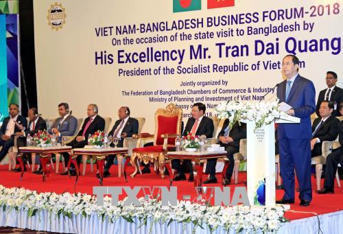 Việt Nam mong muốn thúc đẩy các hoạt động đầu tư sang Bangladesh Chủ tịch nước Trần Đại Quang phát biểu tại Diễn đàn Doanh nghiệp Việt Nam-Bangladesh. Ảnh: TTXVN
