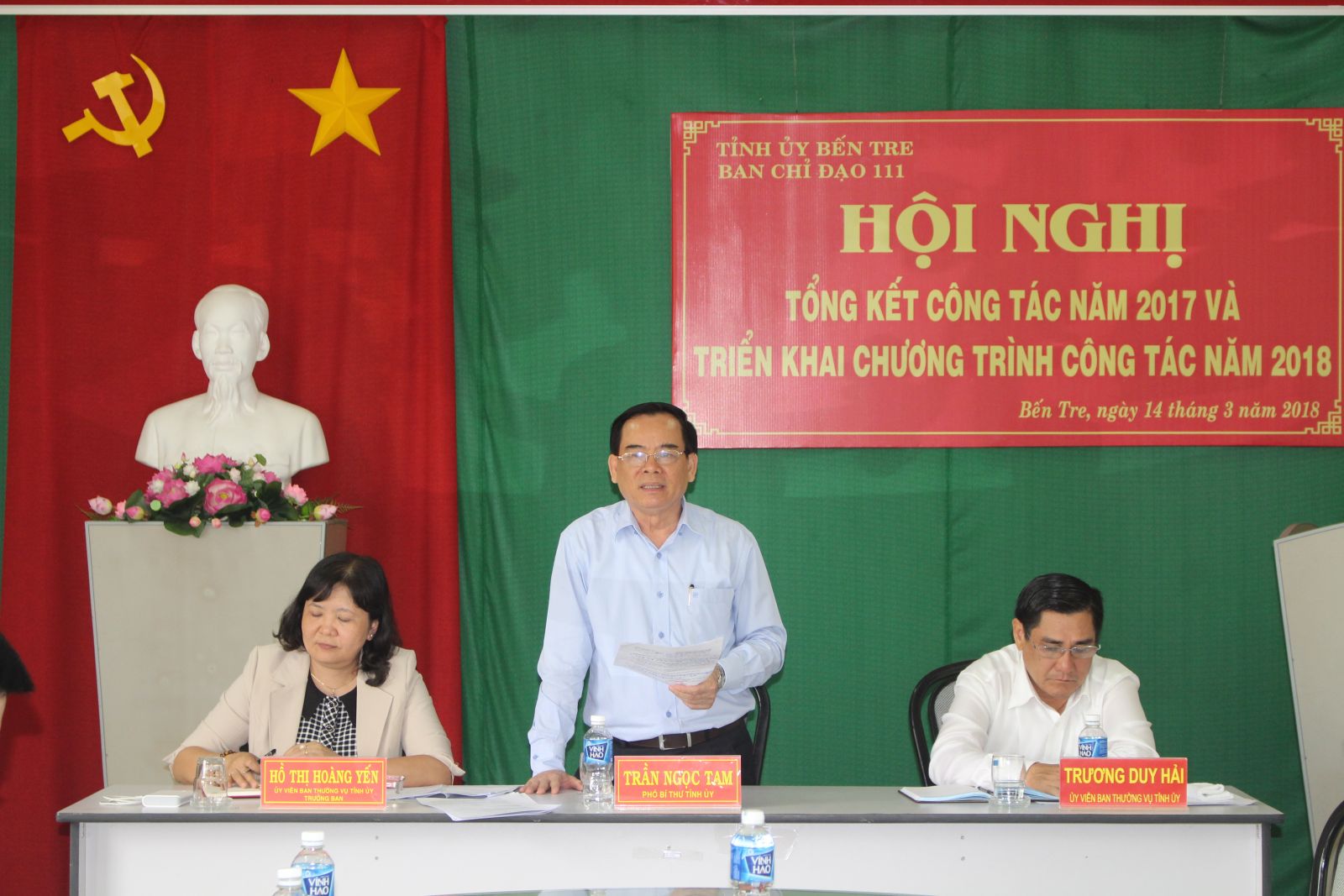 Phó bí thư Tỉnh ủy Trần Ngọc Tam phát biểu tại Hội nghị. Ảnh: T. Lập