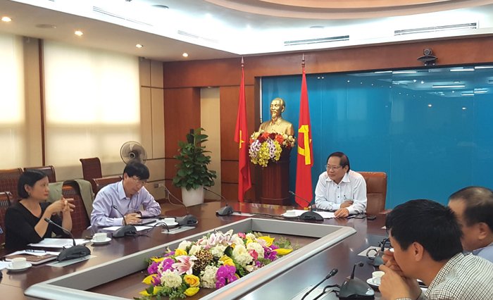 3 tháng đầu năm 2018: Các nhà mạng Việt Nam đã ngăn chặn 31 triệu tin nhắn rác Buổi làm việc tại Bộ TT&TT về việc xử lý vấn đề SIM rác, tin nhắn rác. Ảnh: Trọng Đạt