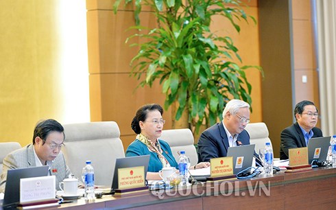 Chủ tịch Quốc hội: "Vấn đề là thu hút đầu tư chứ không phải Nhà nước đổ tiền vào rồi miễn, giảm... thuế, không thu khoản này khoản nọ"
