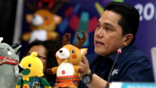 Ông Thohir nhường quyết định lại cho AFC và OCA. Ảnh: liputan.