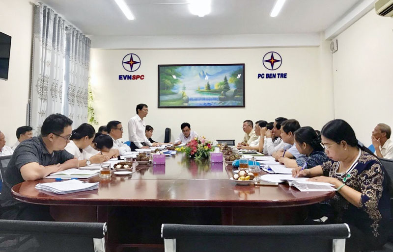 Kiểm tra nâng chất cơ quan văn hóa tại Công ty Điện lực Bến Tre Quang cảnh buổi kiểm tra nâng chất cơ quan văn hóa tại Công ty Điện lực Bến Tre.