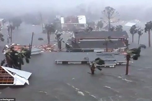 Hậu quả do bão Michael gây ra khi nó tấn công Florida Panhandle (Mỹ) vào hôm 10-10-2018. Ảnh: Daily mail