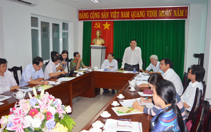 Quang cảnh cuộc họp.