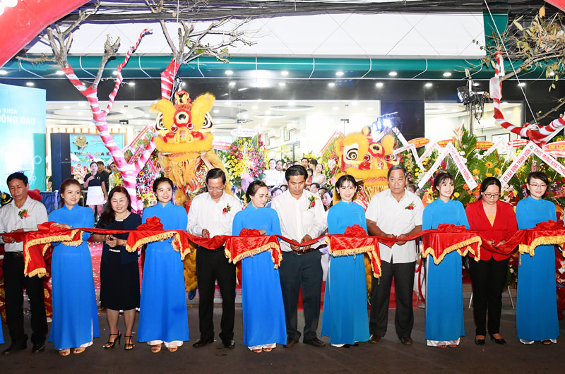Khai trương Trung tâm Nha khoa Sài Gòn Tâm Đức