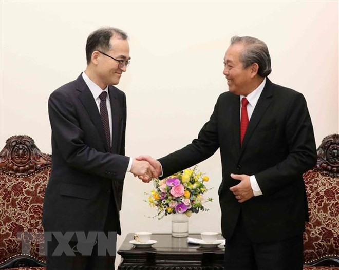 Việt - Hàn tăng cường hợp tác phòng, chống tội phạm xuyên quốc gia Phó thủ tướng Thường trực Chính phủ Trương Hòa Bình tiếp ông Moon Moo-il, Viện trưởng Viện Công tố tối cao Hàn Quốc. Ảnh: Văn Điệp/TTXVN