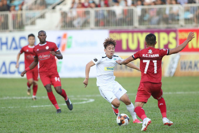 Vòng 2 V-League 2019: HAGL 1-2 TP. Hồ Chí Minh