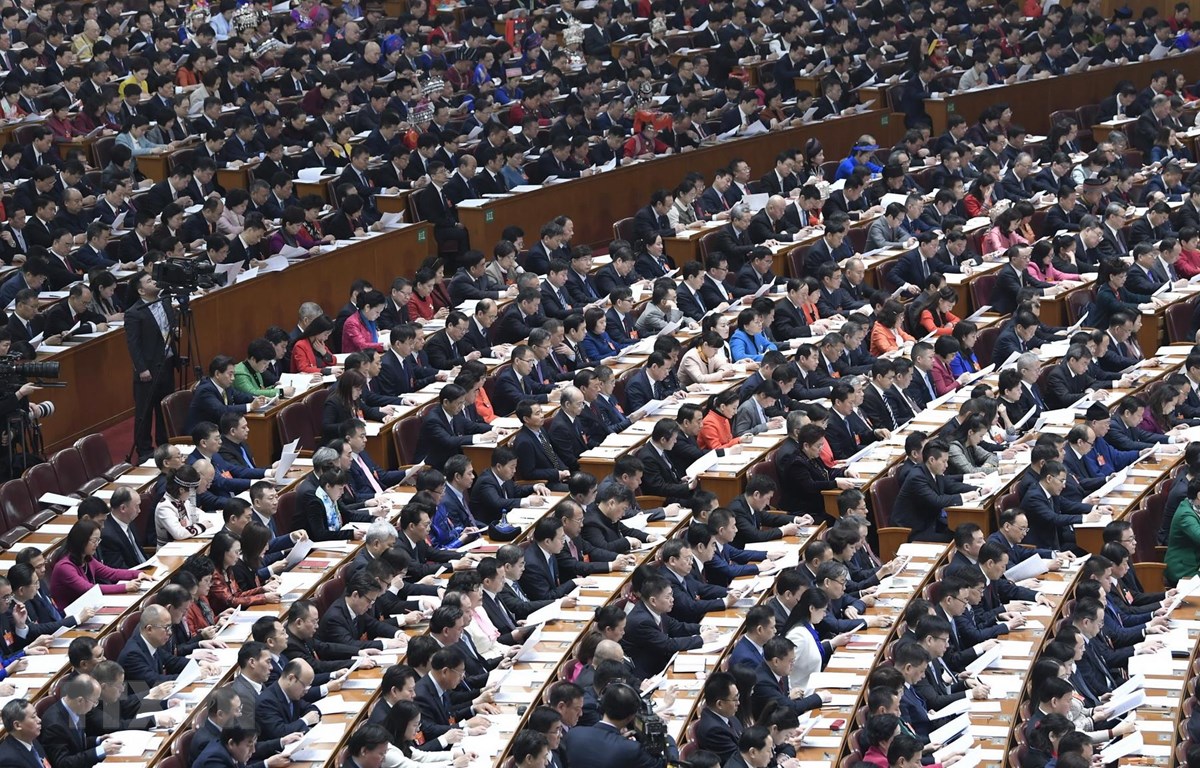 Các đại biểu tham dự buổi khai mạc Kỳ họp thứ hai Quốc hội Trung Quốc khóa 13 diễn ra ở thủ đô Bắc Kinh ngày 5-3-2019. Ảnh: THX/TTXVN