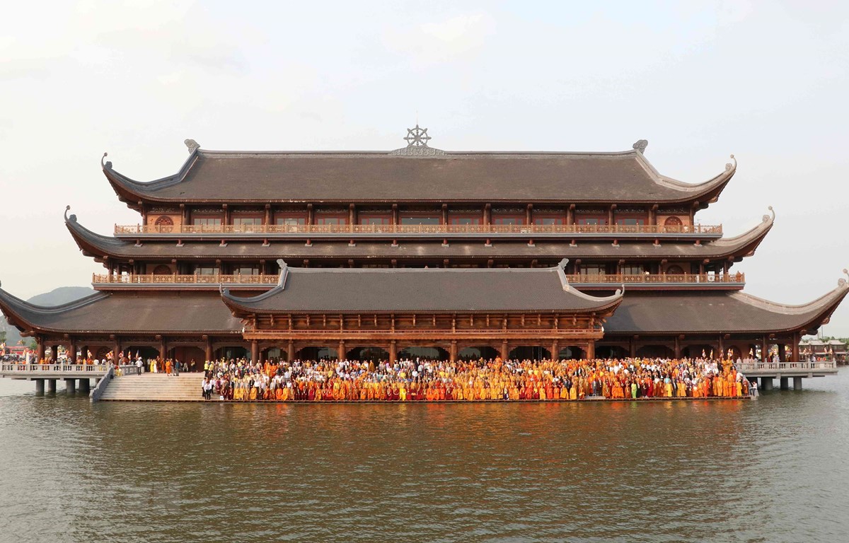 Đại lễ Vesak 2019: Phát huy tinh thần đoàn kết, sự khoan dung Các đại biểu dự Đại lễ Phật đản Liên hợp quốc lần thứ 16 - Vesak 2019 chụp ảnh chung. Nguồn: TTXVN