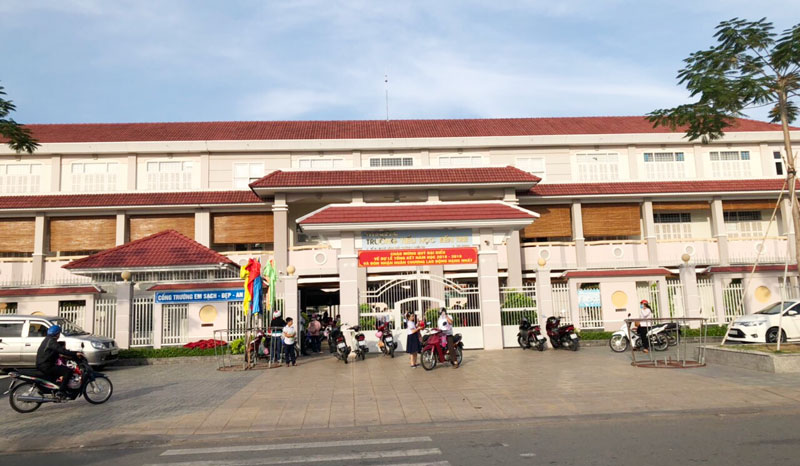 Trường Tiểu học Bến Tre. Ảnh: NH