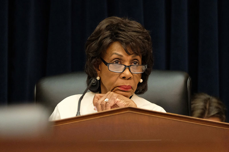 Chủ tịch Ủy ban Tài chính Hạ viện Mỹ Maxine Waters. Ảnh: Politico