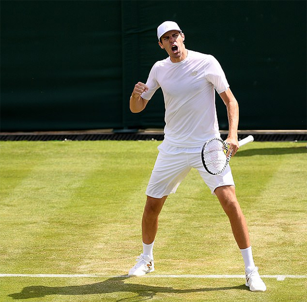 Vòng 2 Wimbledon 2019: Reilly Opelka viết tiếp truyền kỳ về người khổng lồ