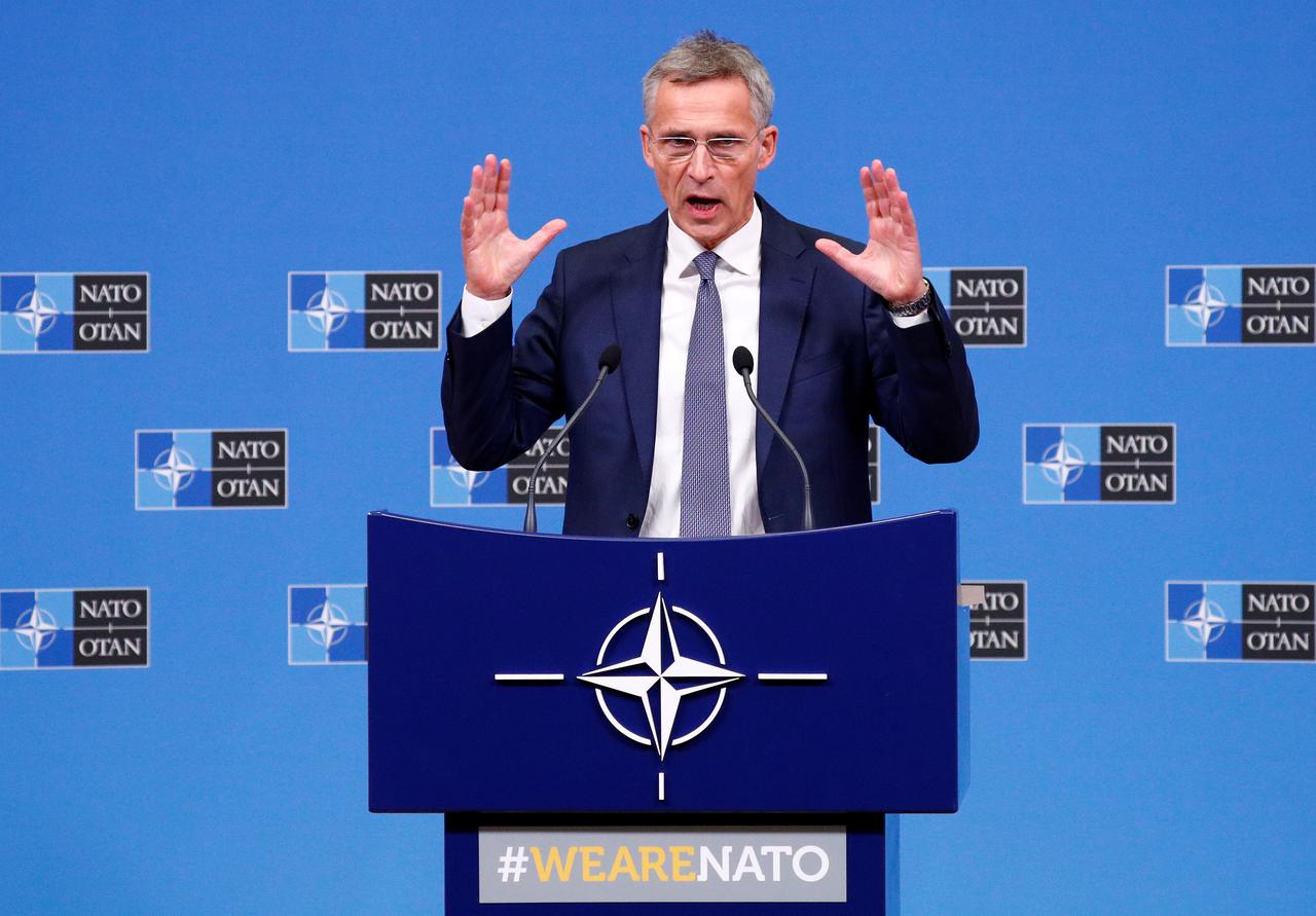 Tổng Thư ký NATO Jens Stoltenberg phát biểu tại họp báo ở Brussels ngày 2-8. Ảnh: REUTERS