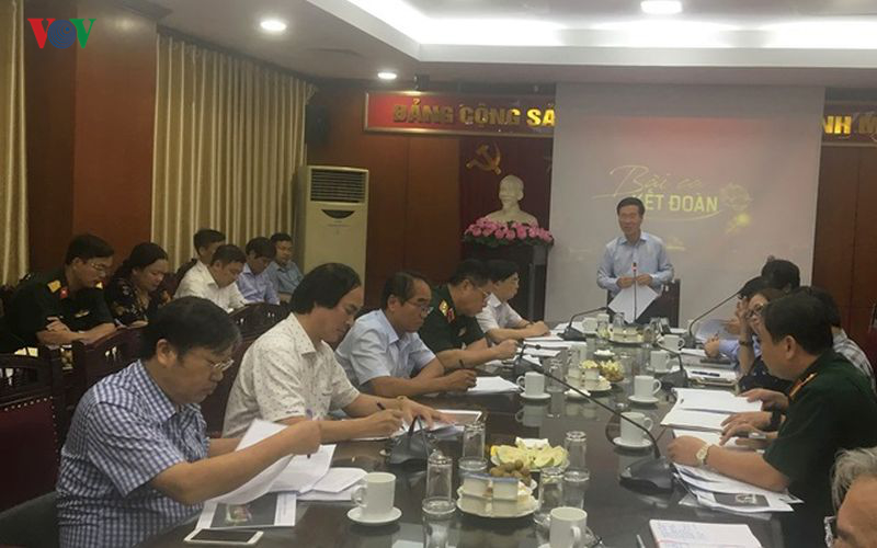 Ông Võ Văn Thưởng phát biểu kết luận cuộc họp về công tác chuẩn bị tổ chức cầu truyền hình 50 năm thực hiện Di chúc Chủ tịch Hồ Chí Minh.
