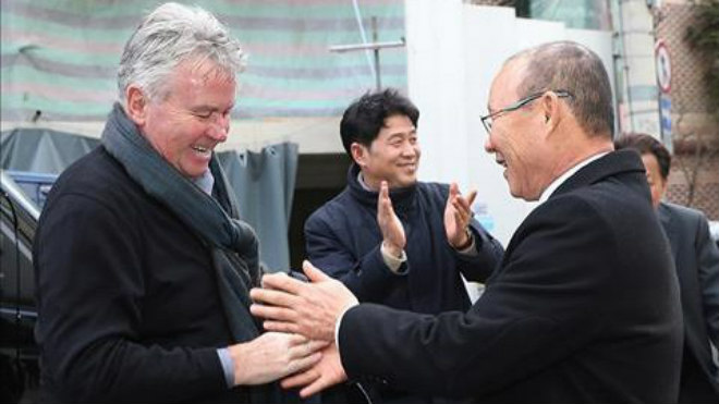 Màn tái ngộ đặc biệt giữa 2 chiến lược gia.