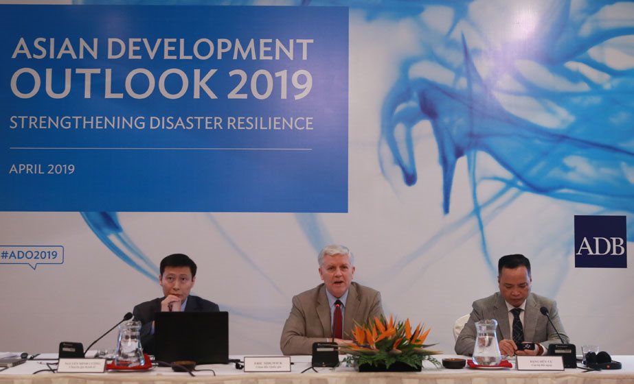 ADB: Tăng trưởng của Việt Nam sẽ được duy trì ở mức khá cao, 6,8% trong năm 2019.