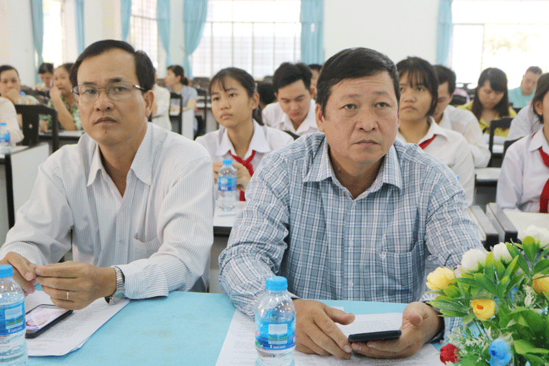 Phó bí thư Thường trực Thành ủy Võ Thanh Hồng dự hưởng ứng Ngày Quốc tế trẻ em gái