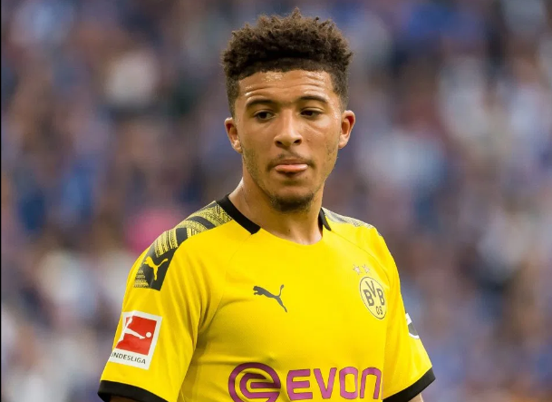 Sancho chuyển từ Man City sang Dortmund