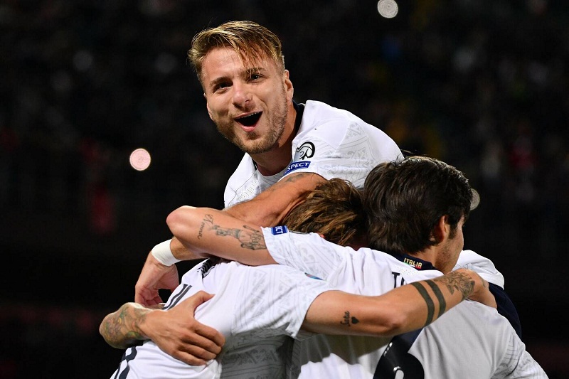 Bốc thăm chia bảng vòng chung kết Euro 2020 diễn ra vào bao giờ? Italia có thành tích tốt nhất ở vòng loại Euro 2020, toàn thắng 10 trận