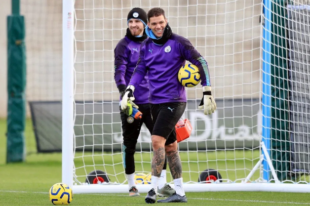 Tin bóng đá 21-11-2019: Man City nhận tin vui trước đại chiến với Chelsea Ederson có thể bình phục cho trận gặp Chelsea
