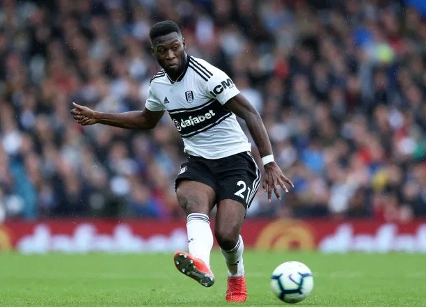 Tin bóng đá 26-11-2019: Ibrahimovic "tẽn tò" khi tiết lộ bến đỗ mới Fosu-Mensah đang điều trị chấn thương dây chằng đầu gối