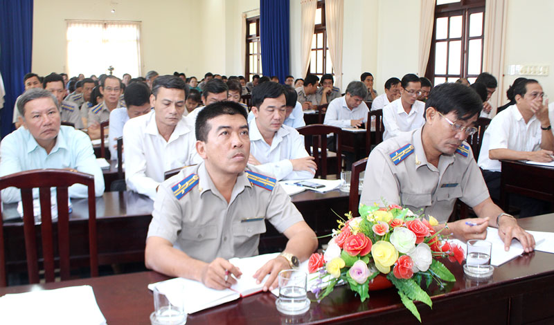 Đại biểu dự hội nghị.