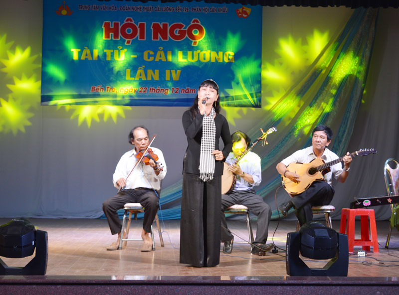 Hội ngộ Tài tử - Cải lương lần thứ IV Một tiết mục biểu diễn trong đêm Hội ngộ