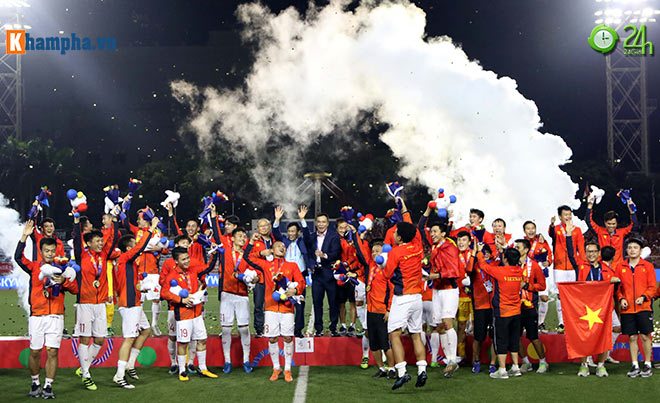 Đội tuyển Việt Nam với những trận đấu hay U22 Việt Nam giành HCV SEA Games 30 sau 60 năm chờ đợi.