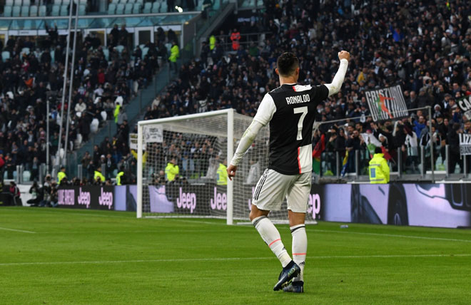 Ronaldo là cầu thủ Bồ Đào Nha đầu tiên lập hat-trick tại Serie A. Ảnh: Internet