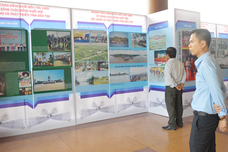 Triển lãm về phong trào Đồng khởi Bến Tre 1960 tại Địa đạo Củ Chi Công tác chuẩn bị trưng bày đã hoàn tất để sẵn sàng đón khách tham quan.