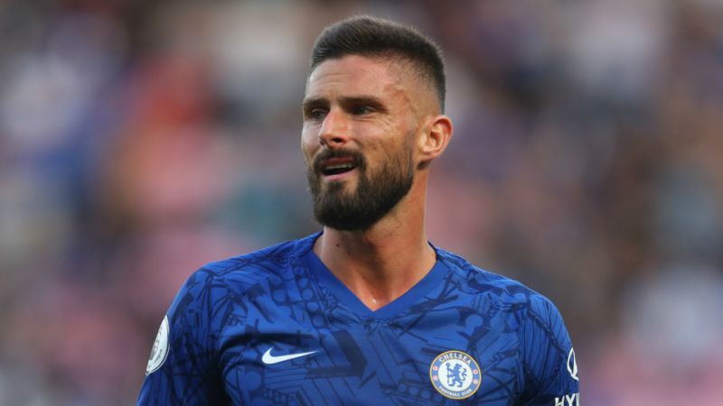Tin bóng đá 10-1-2020: HLV Solskjaer tiết lộ lý do Young chưa rời MU Giroud muốn rời Chelsea để tìm kiếm cơ hội ra sân nhiều hơn và hy vọng được dự Euro 2020