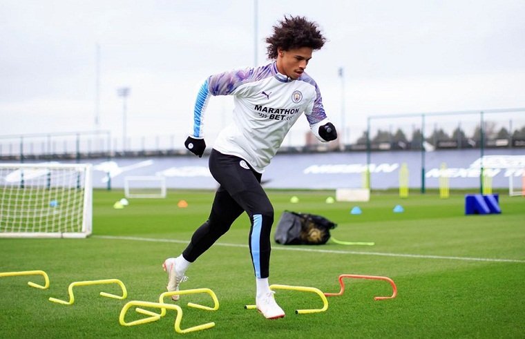 Tin bóng đá 10-1-2020: HLV Solskjaer tiết lộ lý do Young chưa rời MU Sane đã trở lại tập luyện sau hơn 5 tháng điều trị chấn thương