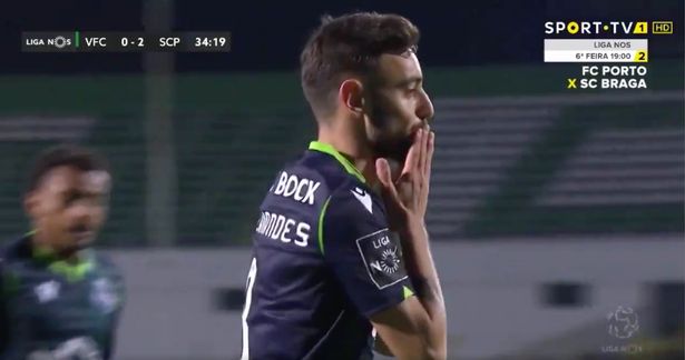 Tin bóng đá 12-1-2020: Rộ tin Liverpool theo đuổi ngôi sao tấn công của Barca Fernandes ăn mừng bàn thắng cho Sporting Lisbon
