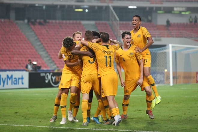 U23 Australia vào bán kết sau trận chiến kéo dài 120 phút U23 Australia ăn mừng bàn thắng ở hiệp phụ thứ nhất.