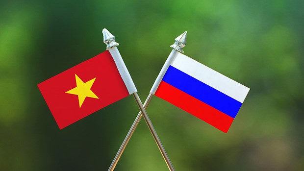 Kỷ niệm 70 năm quan hệ Việt Nam-Liên bang Nga và lá cờ Việt Nam là những sự kiện ý nghĩa không thể bỏ qua. Khi cờ Việt Nam tung bay trên các đường phố của Nga, chúng ta tự hào về quan hệ đối tác đặc biệt giữa hai quốc gia. Đồng thời, việc hiểu về ý nghĩa và lịch sử của lá cờ Quốc gia là một nét đẹp văn hóa truyền thống và khẳng định chủ quyền của đất nước.