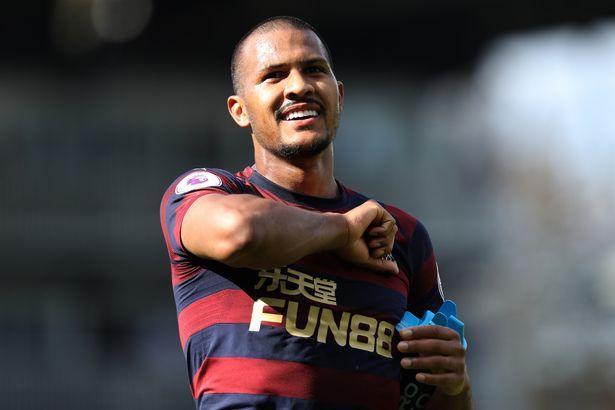 Tin bóng đá 31-1-2020: HLV Mourinho nhận tin vui từ học trò cưng Salomon Rondon là tiền đạo mới nhất được liên hệ chuyển đến MU