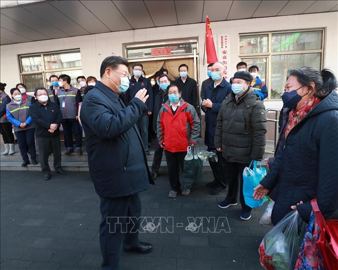 Chủ tịch Trung Quốc Tập Cận Bình thị sát công tác phòng dịch liên quan virus nCoV tại Bắc Kinh, ngày 10-2-2020. Ảnh: THX/TTXVN