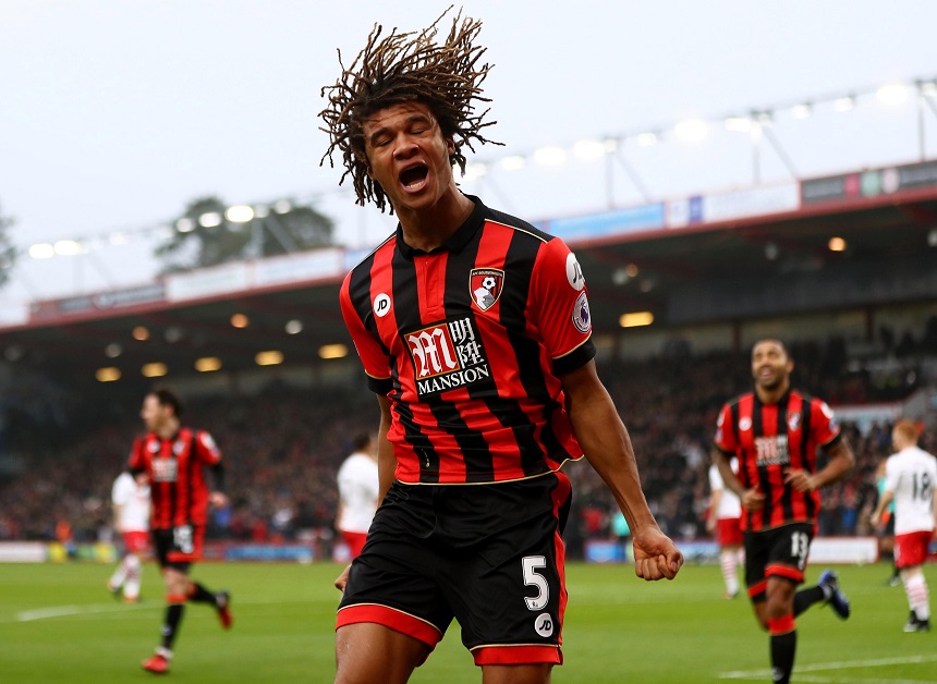 Chelsea có thể mua lại Nathan Ake