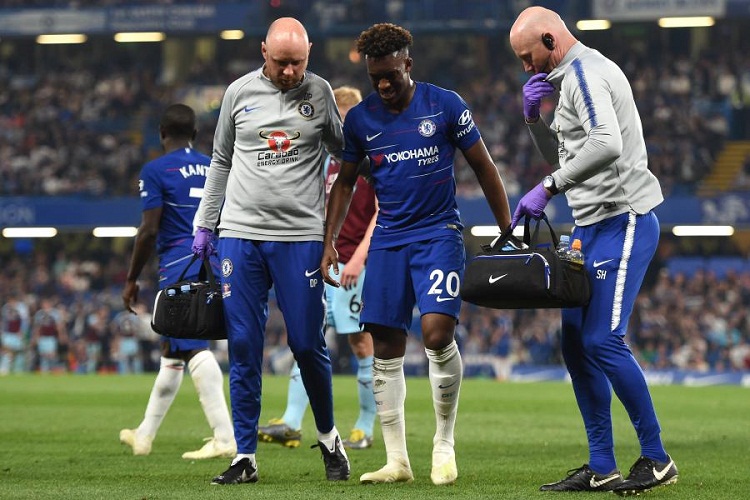 Hudson-Odoi phải nghỉ thi đấu từ tháng 11 năm ngoái