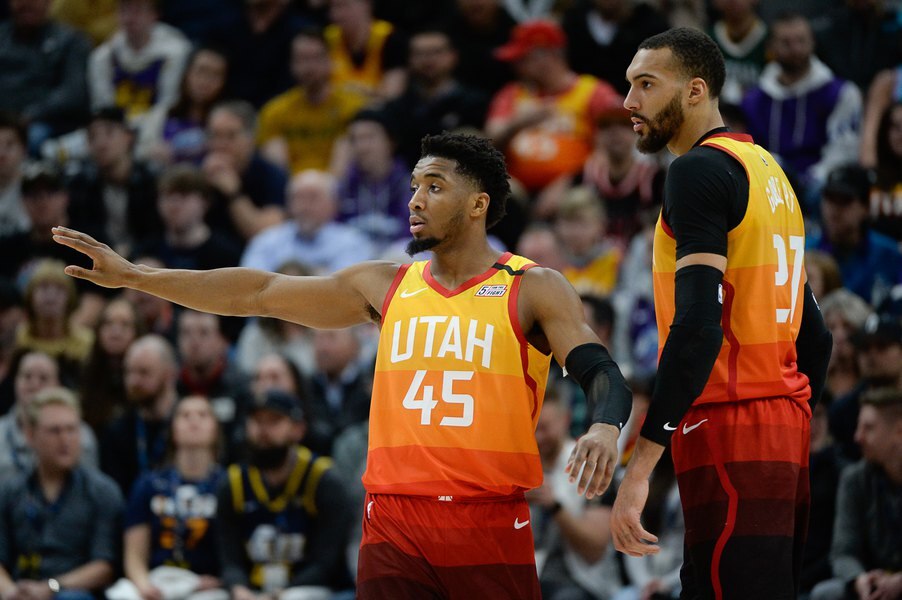 Tín hiệu khả quan từ Donovan Mitchell và Rudy Gobert đã giúp xua tan sự u ám bao trùm NBA bấy lâu nay