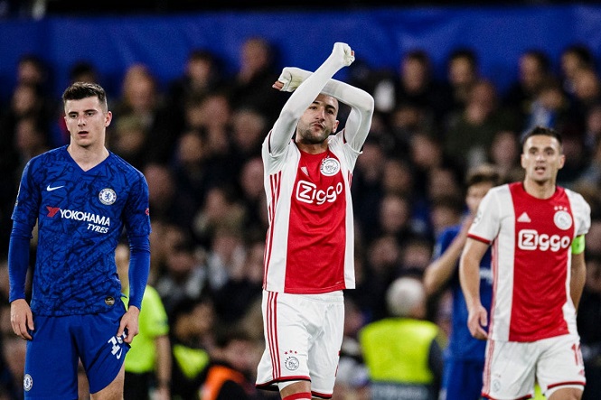 Chelsea sớm đạt thỏa thuận mua Ziyech