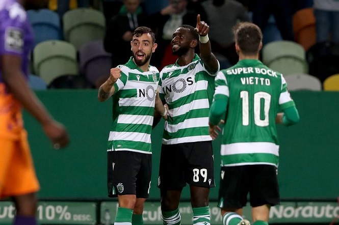 Sporting Lisbon vẫn chưa thu được tiền từ bán Fernandes