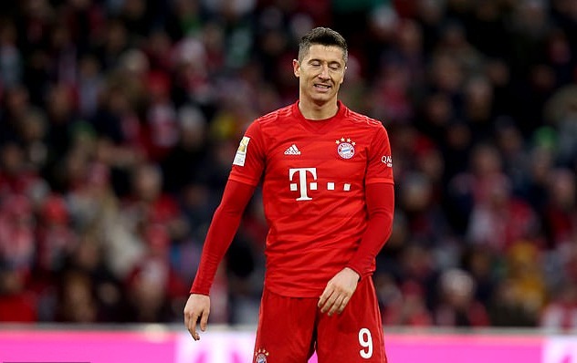 Lewandowski và các đồng nghiệp ở Bundesliga chưa thể trở lại thi đấu