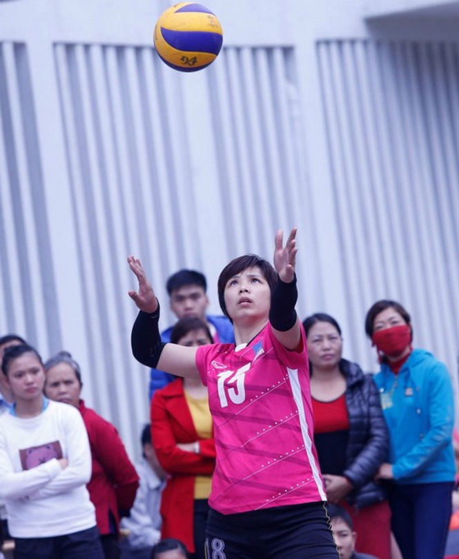 Bùi Thị Huệ vẫn thi đấu bởi tình yêu dành cho bóng chuyền