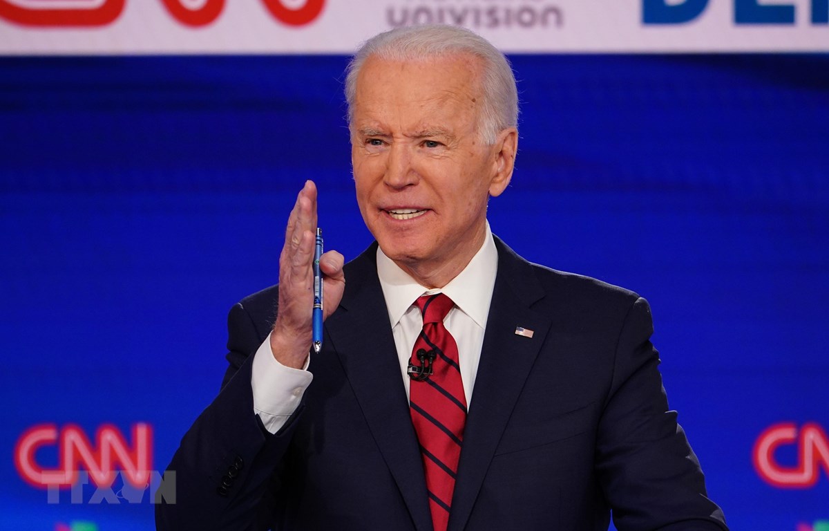 Cựu Phó Tổng thống Mỹ Joe Biden phát biểu trong cuộc tranh luận trực tiếp trên truyền hình ở Washington, DC ngày 15-3-2020. (Ảnh: AFP/TTXVN)