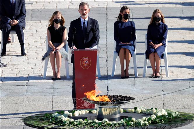 Nhà vua Tây Ban Nha Felipe VI phát biểu tại lễ tưởng niệm các nạn nhân tử vong vì COVID-19 ở Madrid, Tây Ban Nha, ngày 16-7-2020. Ảnh: AFP/TTXVN